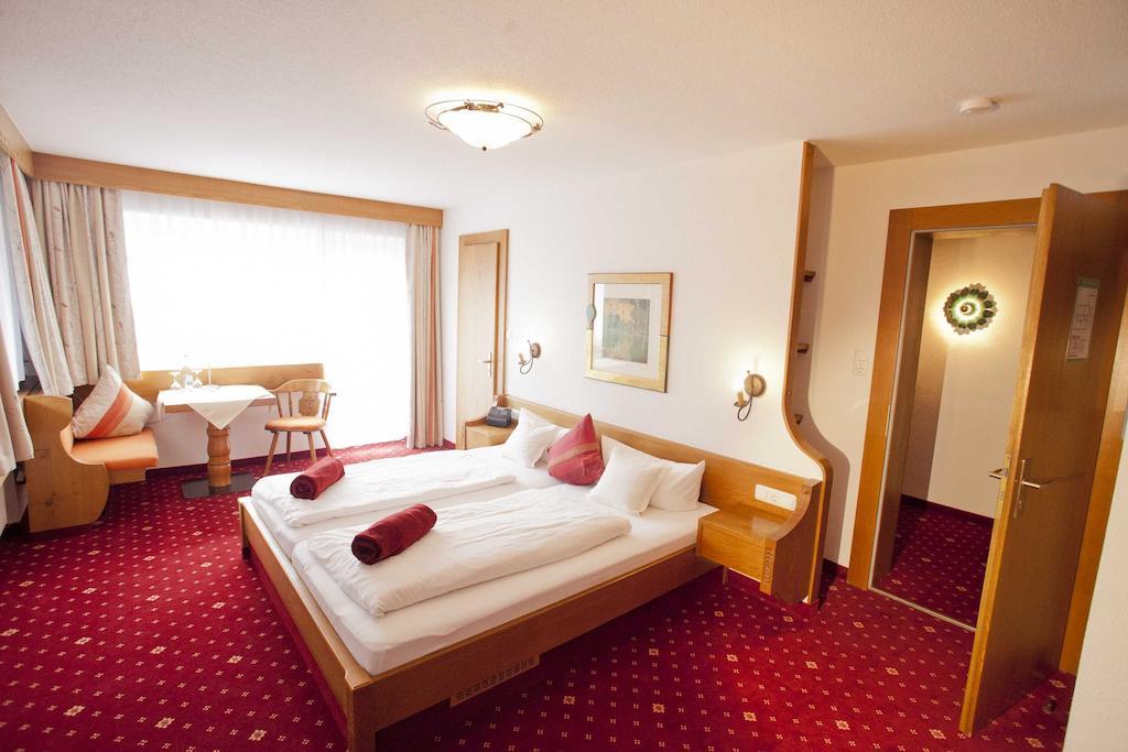 Gästehaus Birkenhof Oberstdorf Zimmer foto