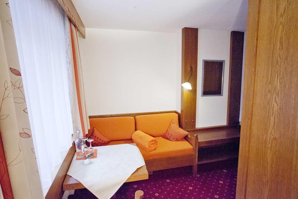 Gästehaus Birkenhof Oberstdorf Zimmer foto
