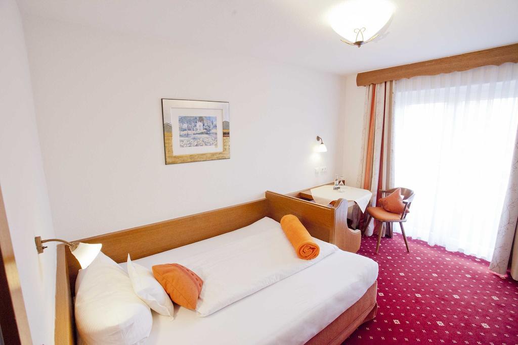 Gästehaus Birkenhof Oberstdorf Zimmer foto